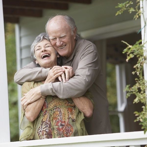 A tetteiket figyeld az embereknek ….